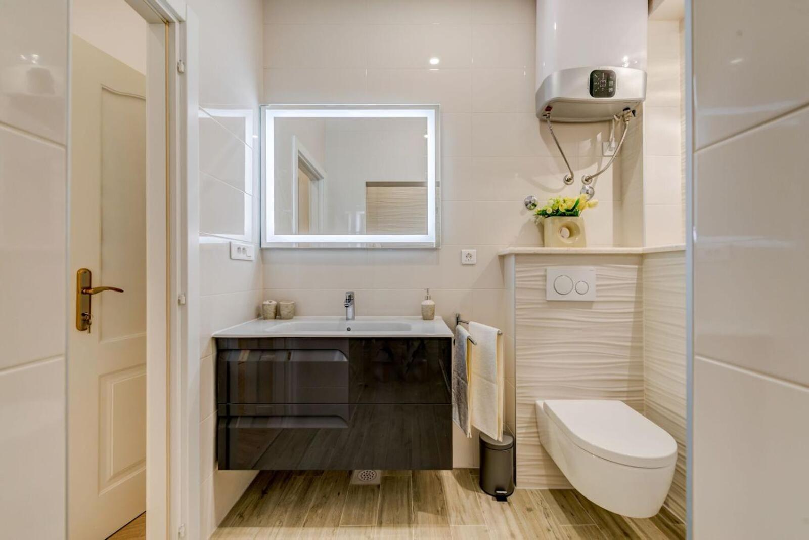 Royal Theatre Apartment Σπλιτ Εξωτερικό φωτογραφία